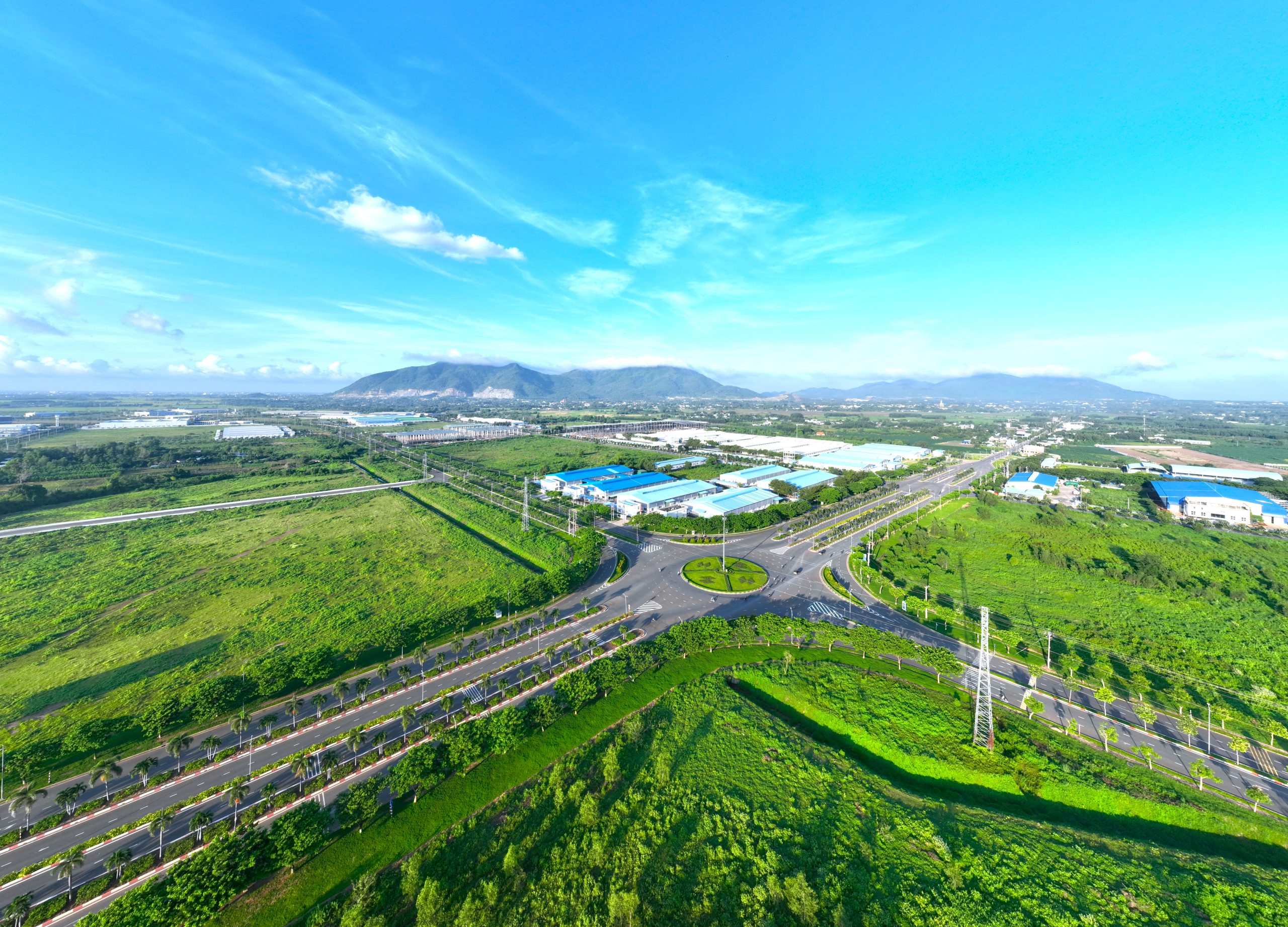 Phát triển khu công nghiệp thích ứng với bối cảnh mới